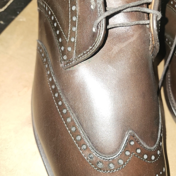 Allen edmonds 14d wingtip hilsdale no crease in vamp almost new - Picture 4 of 10